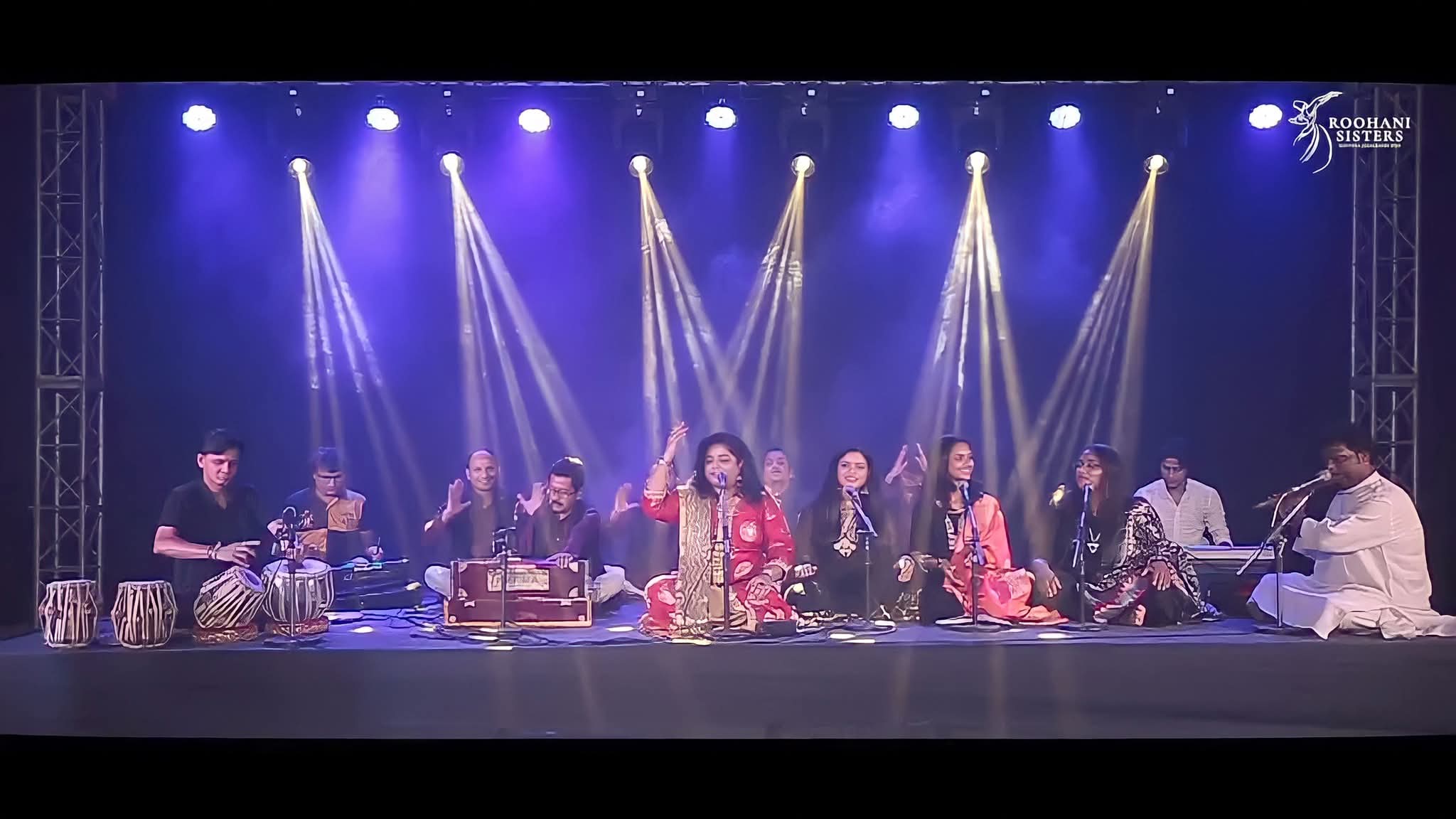 ROOHANI SISTERS PERFORMANCE (4)