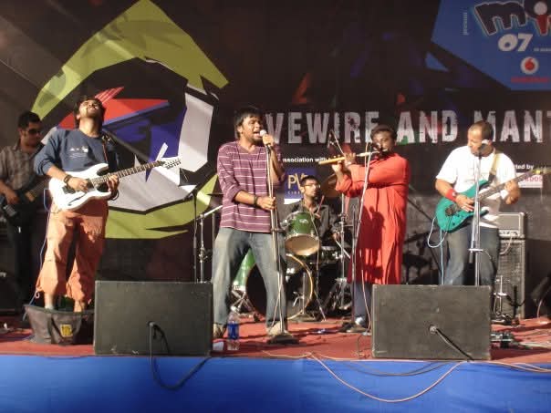 Rajesh Prasanna playing Jazz at a concert in Mumbai
